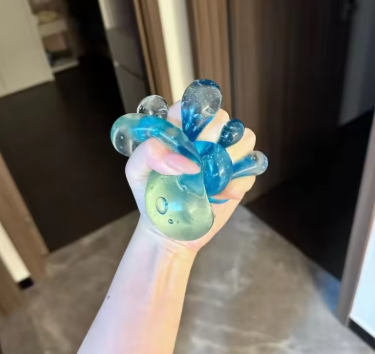 Maltose water blue cubic squeeze-able ice cubes soft rubber stress relief tool for relieving work pressure stress relief gift